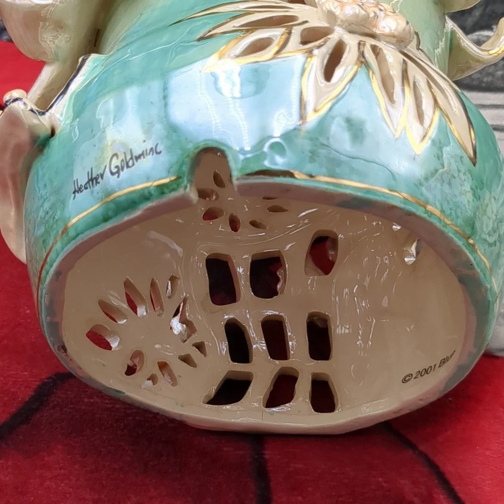 Heather gold mink Blue sky T light holder